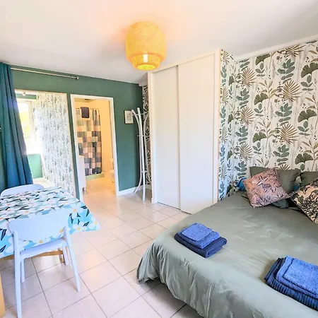 Studio Silhem Saint-Germain-les-Belles Buitenkant foto