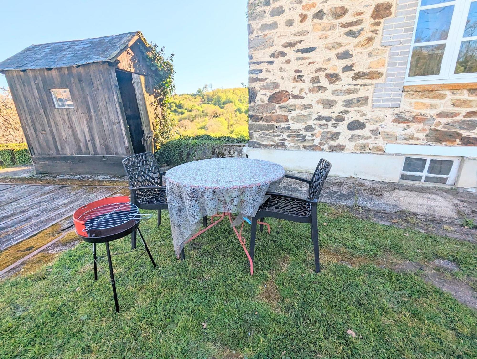 Silhem Apartment